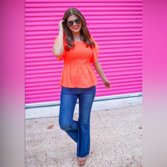 Ryan Ruffle Top - Picture 5 of 9